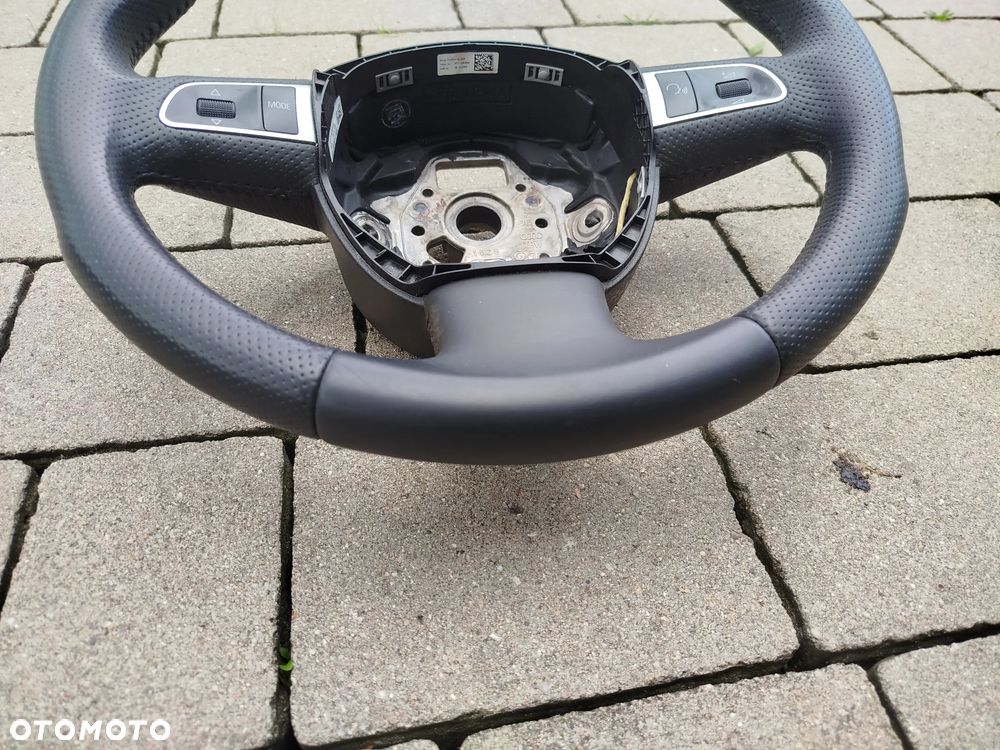 Audi A4 B8 kierownica - 2