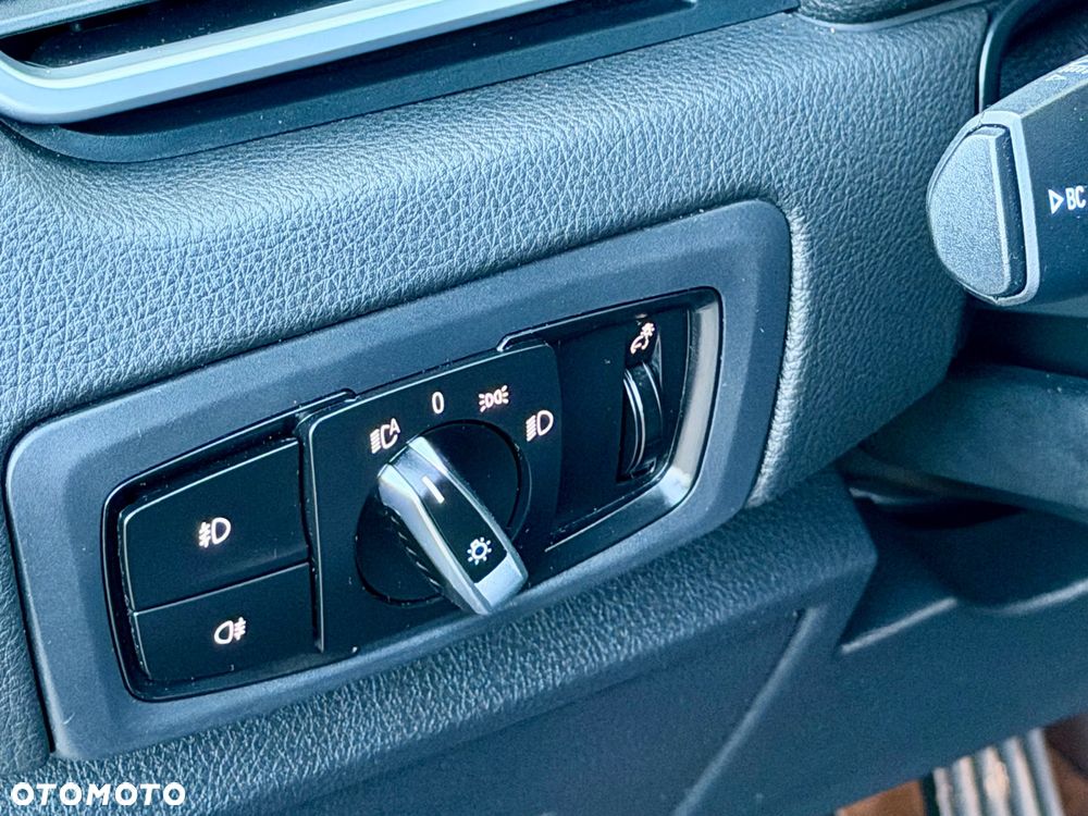 BMW Seria 2 218i Advantage - 37