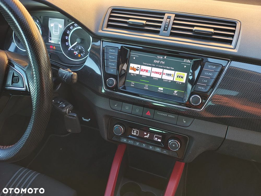 Skoda Fabia 1.2 TSI Monte Carlo - 24