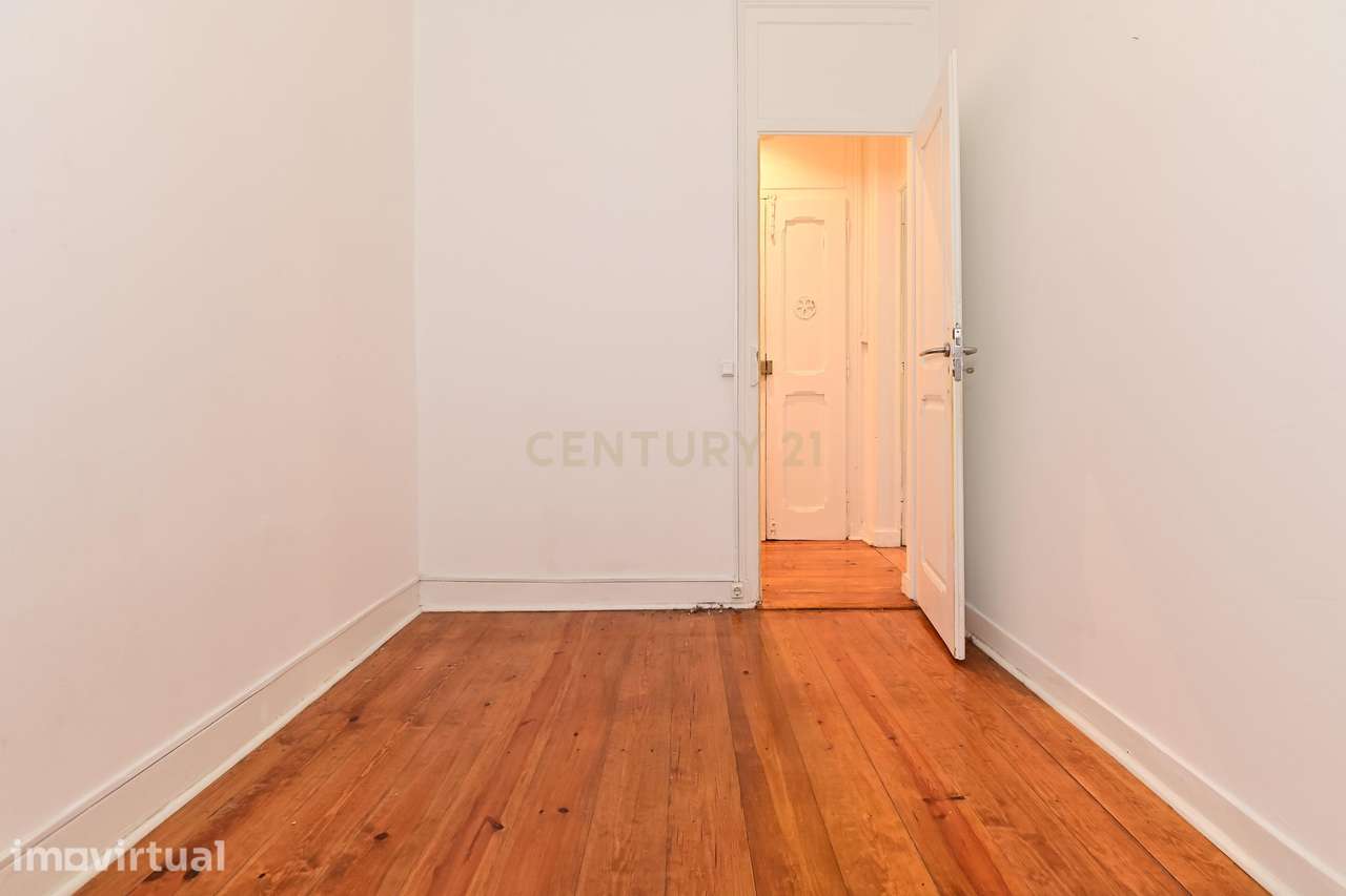 Apartamento T3 para arrendamento em Arroios, Lisboa perto do Hospital - Grande imagem: 5/29