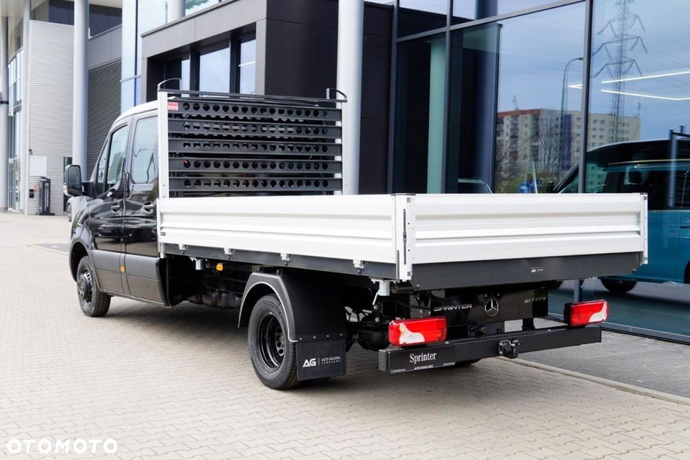 Mercedes-Benz Sprinter - 5