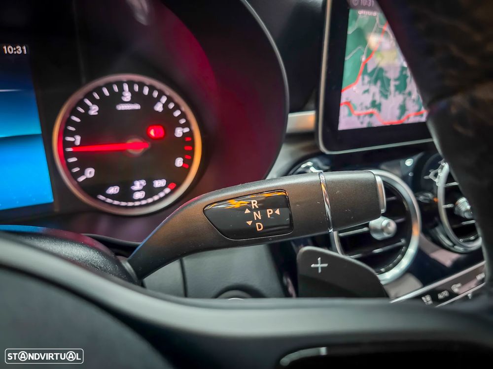 Mercedes-Benz C 180 d Station 9G-TRONIC - 35