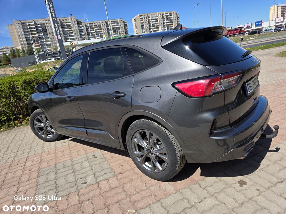 Ford Kuga 1.5 EcoBoost ST-LINE - 4