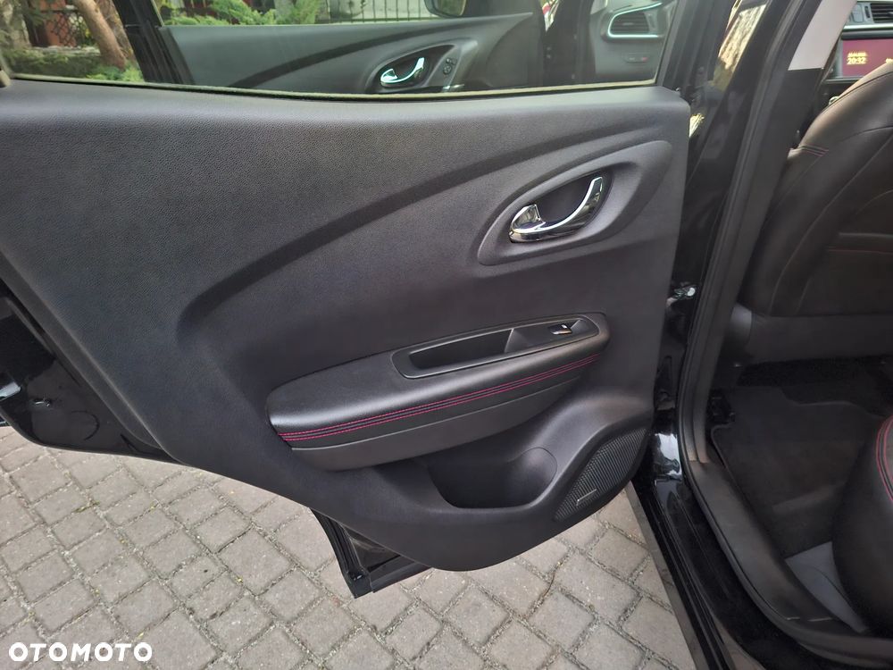 Renault Kadjar Energy TCe 165 CROSSBORDER - 16