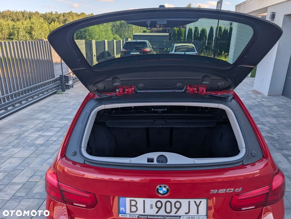 BMW Seria 3 320d Advantage - 14