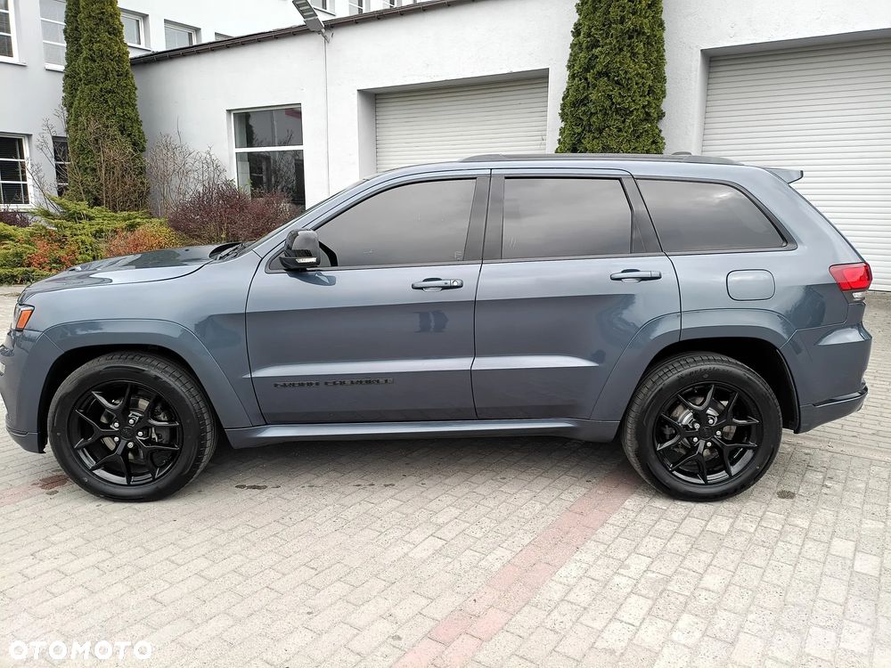 Jeep Grand Cherokee - 9
