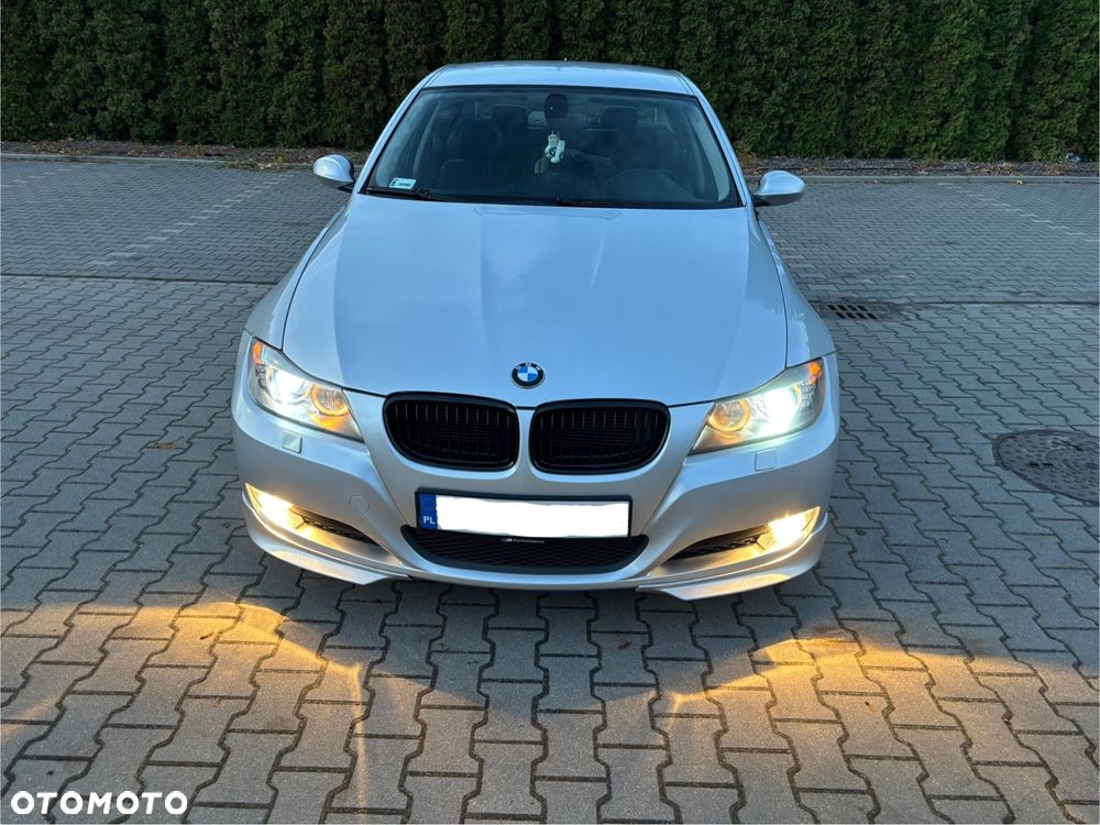 BMW Seria 3 - 11