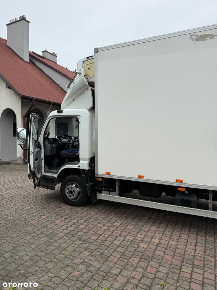 Mitsubishi COUNTER FUSO - 16