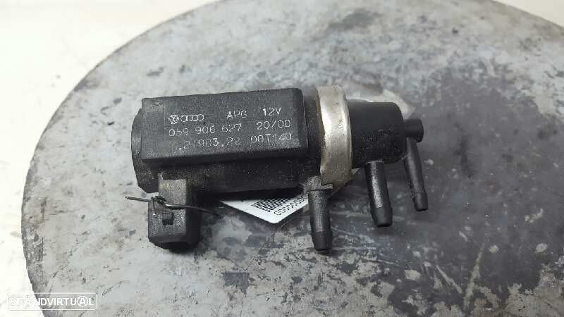 VÁLVULA DE VÁCUO AUDI A6 AVANT (4B5) 2.5 TDI QUATTRO - 2