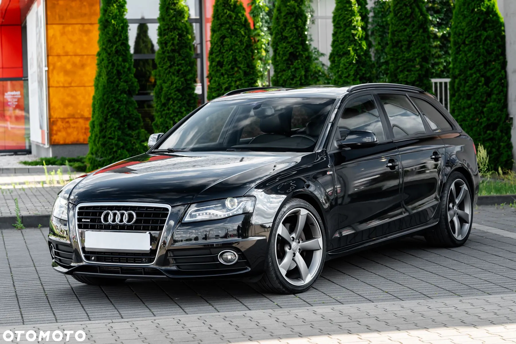 Audi A4 Avant 3.0 TDI DPF clean diesel quattro tiptron S line Sportpaket - 11