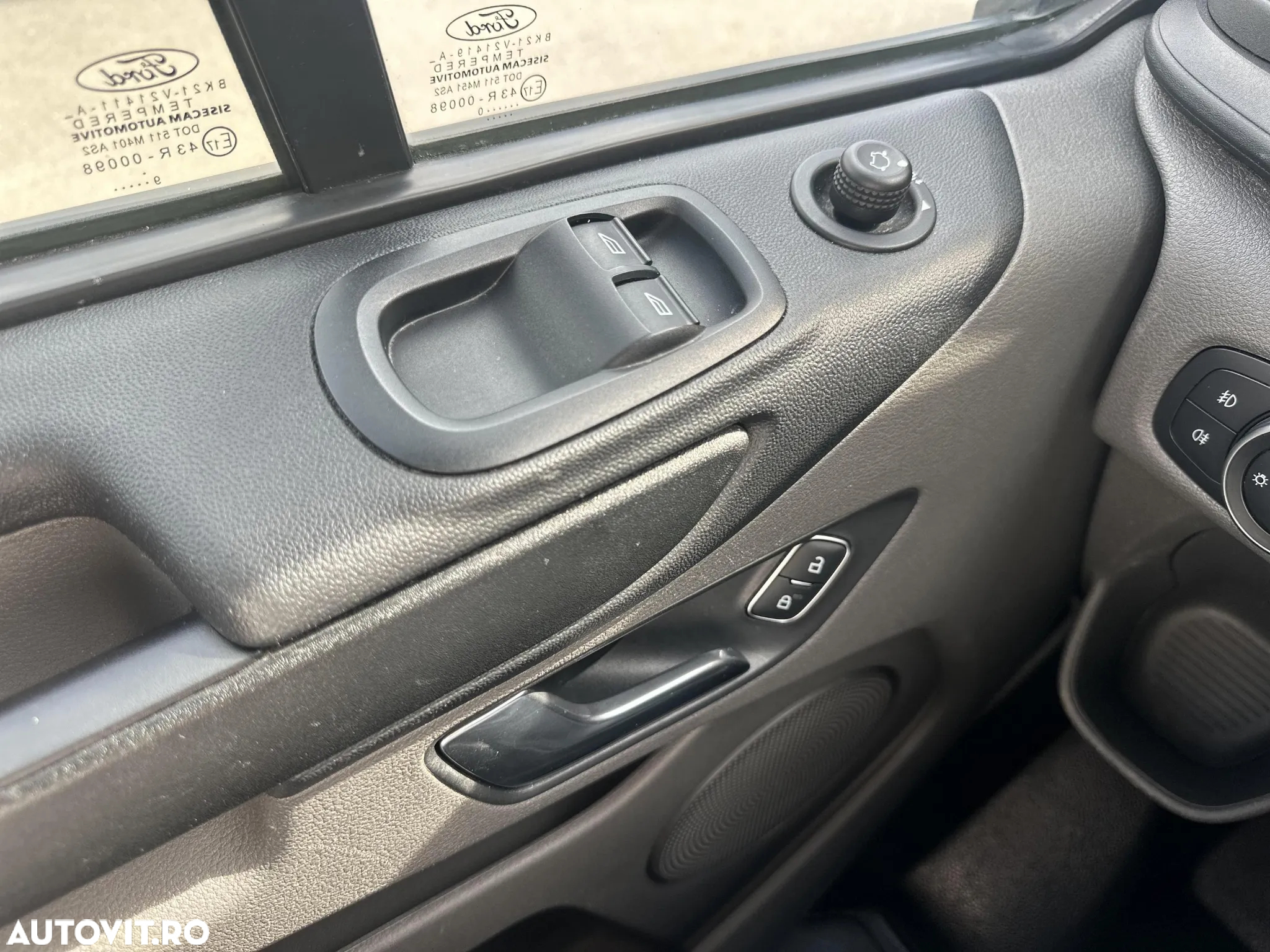 Ford Transit Custom - 14