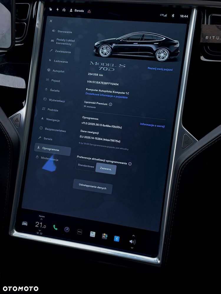 Tesla Model S 70 D - 10