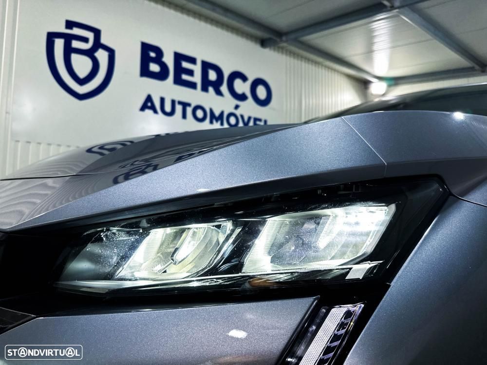 Peugeot 408 1.2 PureTech Allure Pack EAT8 - 14