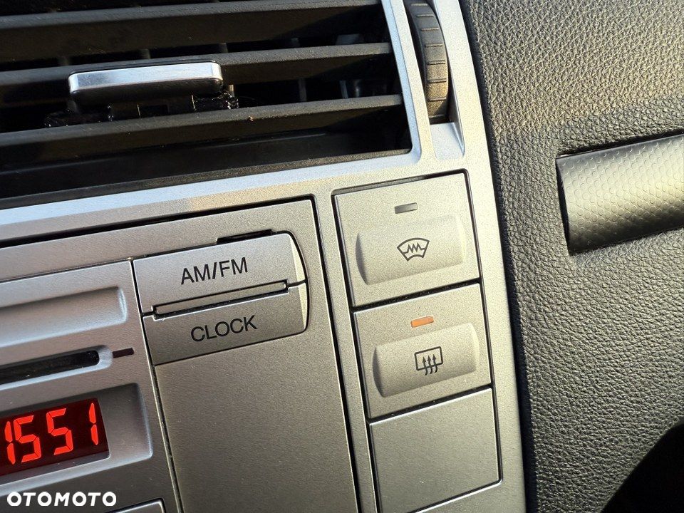 Ford Kuga 2.0 TDCi 2x4 Titanium - 25