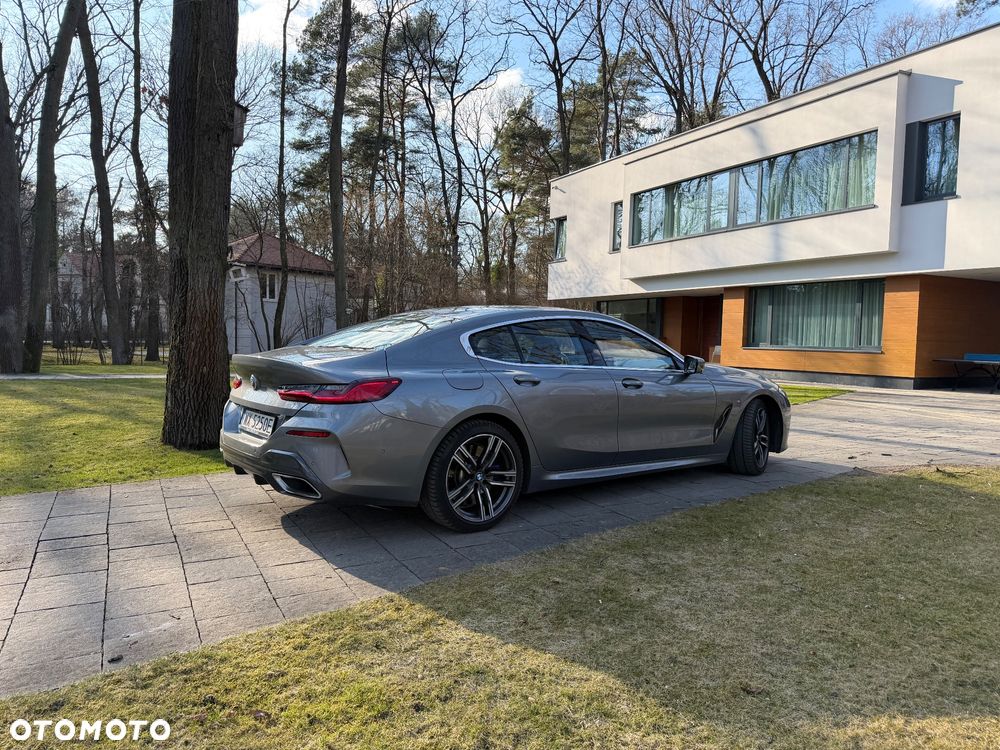 BMW Seria 8 - 2