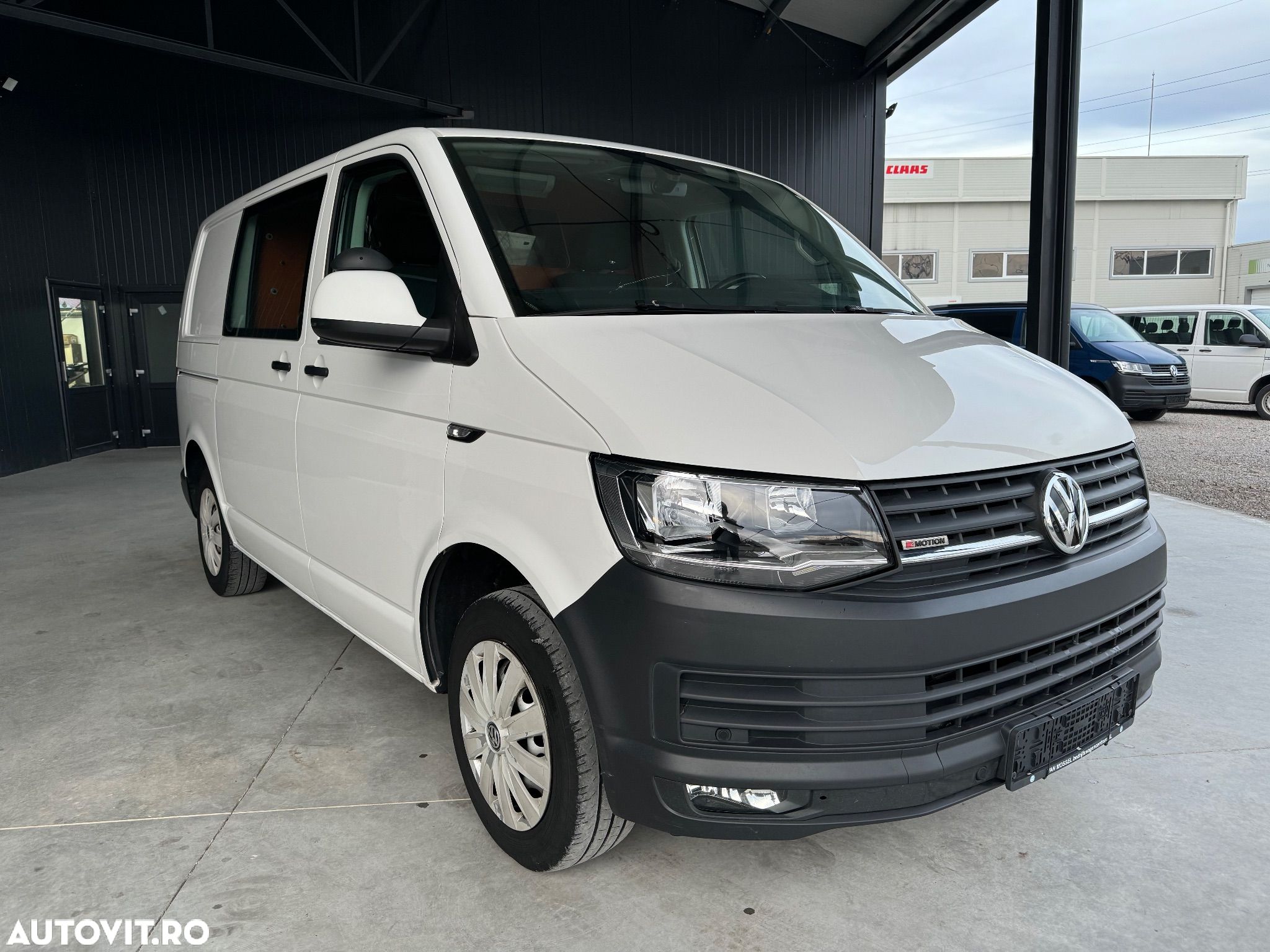 Volkswagen Transporter 4MOTION (4X4) DSG - 1