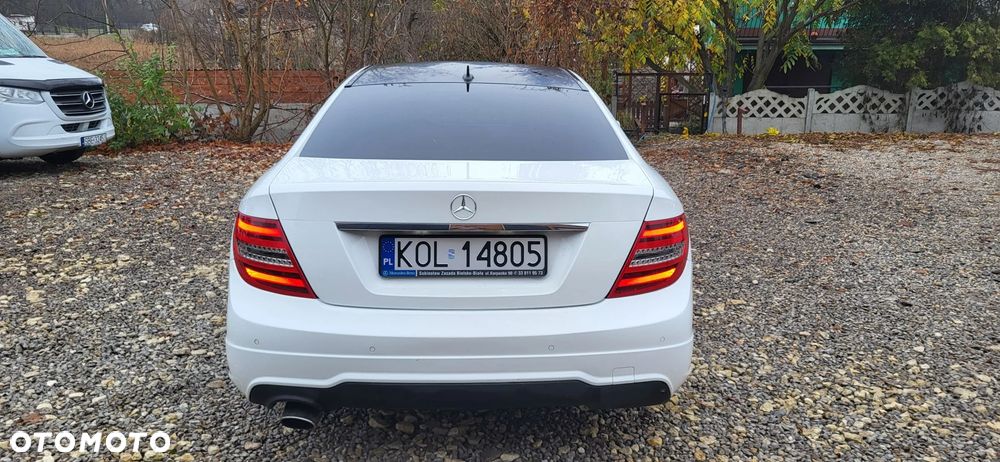 Mercedes-Benz Klasa C 180 (BlueEFFICIENCY) - 34