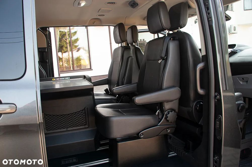 Ford Tourneo Custom 310 L1H1 VA Autm Titanium Business Edition - 9