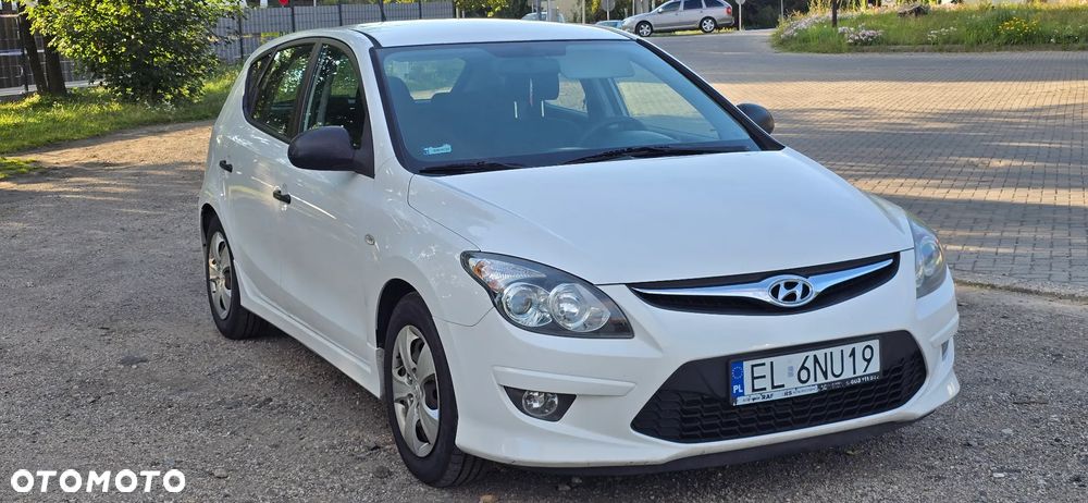 Hyundai i30 1.4 Classic + - 8