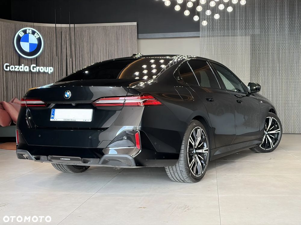 BMW Seria 5 520i mHEV M Sport - 7