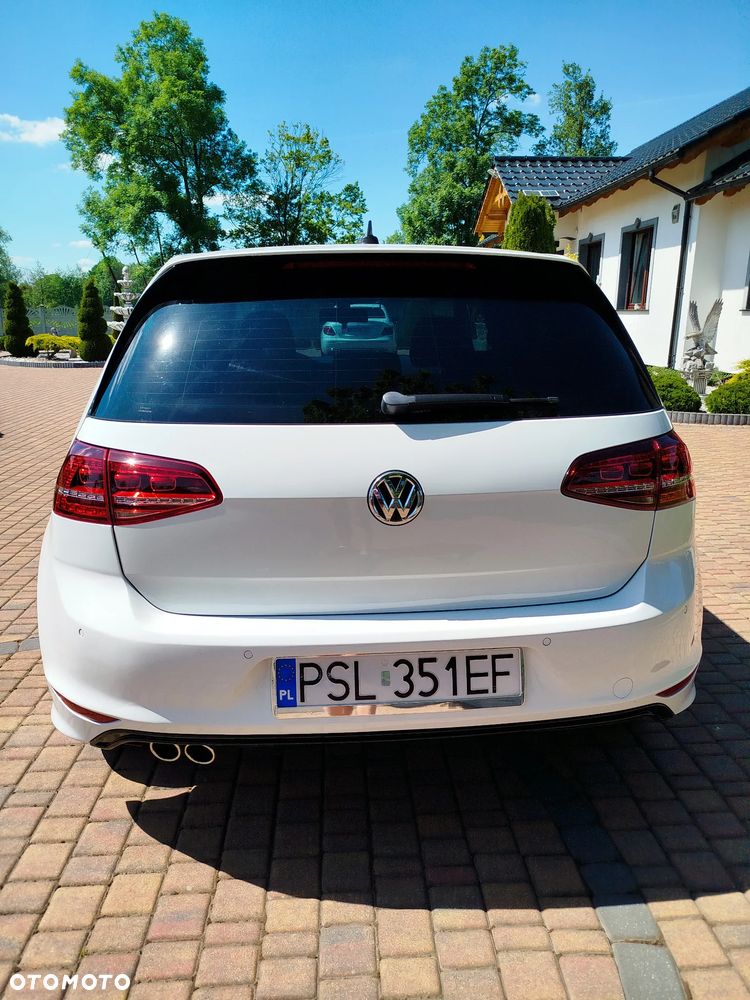 Volkswagen Golf - 18
