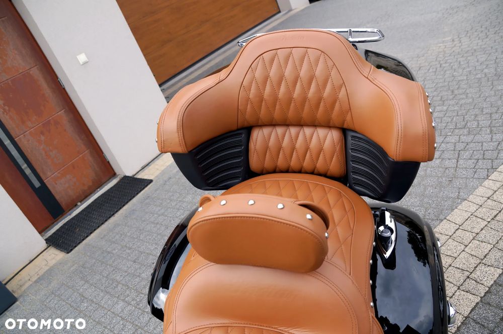 Indian Roadmaster - 24