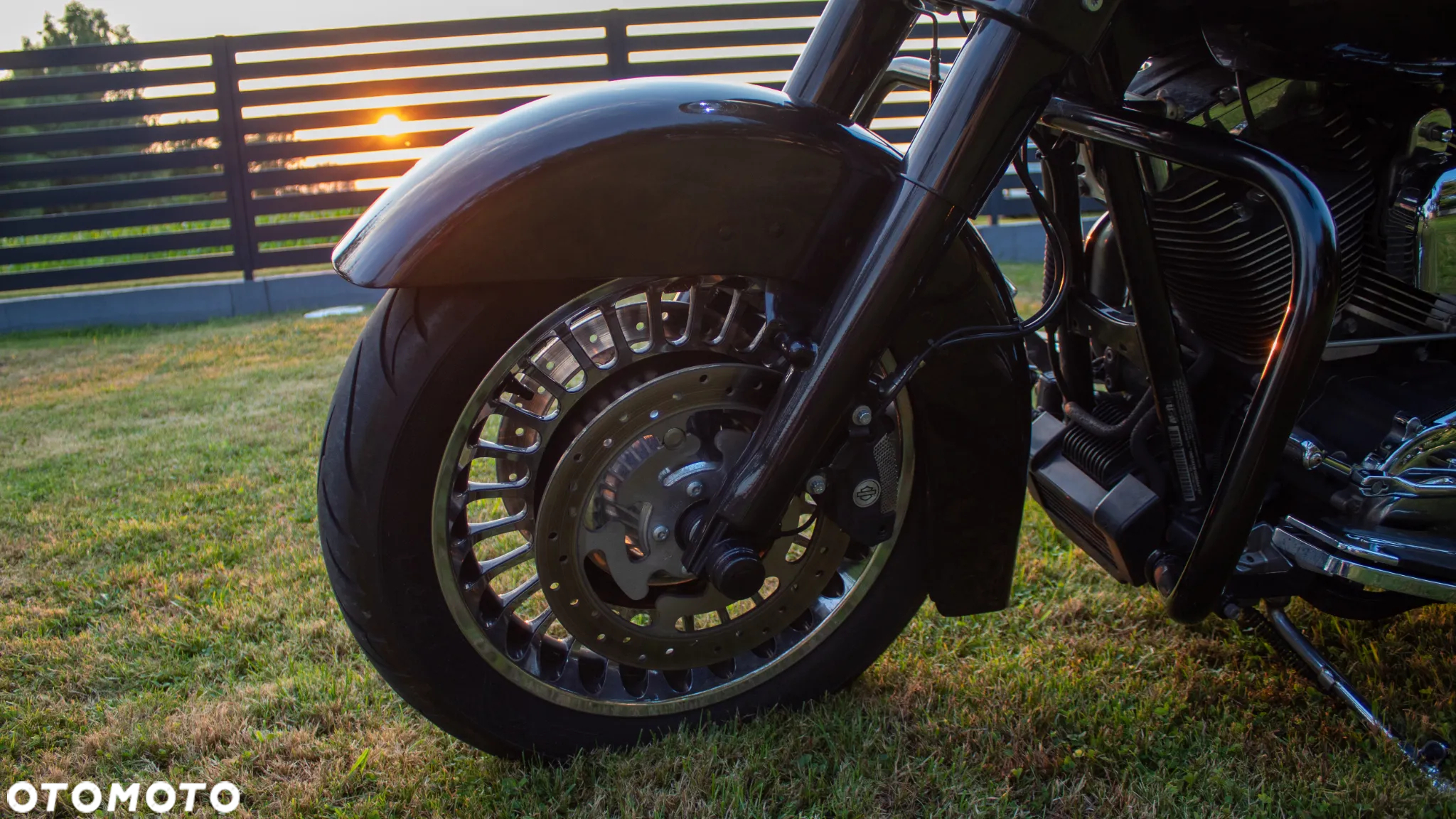 Harley-Davidson Touring Ultra Limited - 11