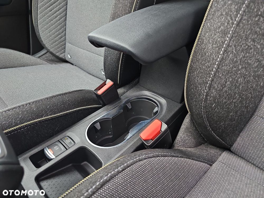 Renault Captur - 29