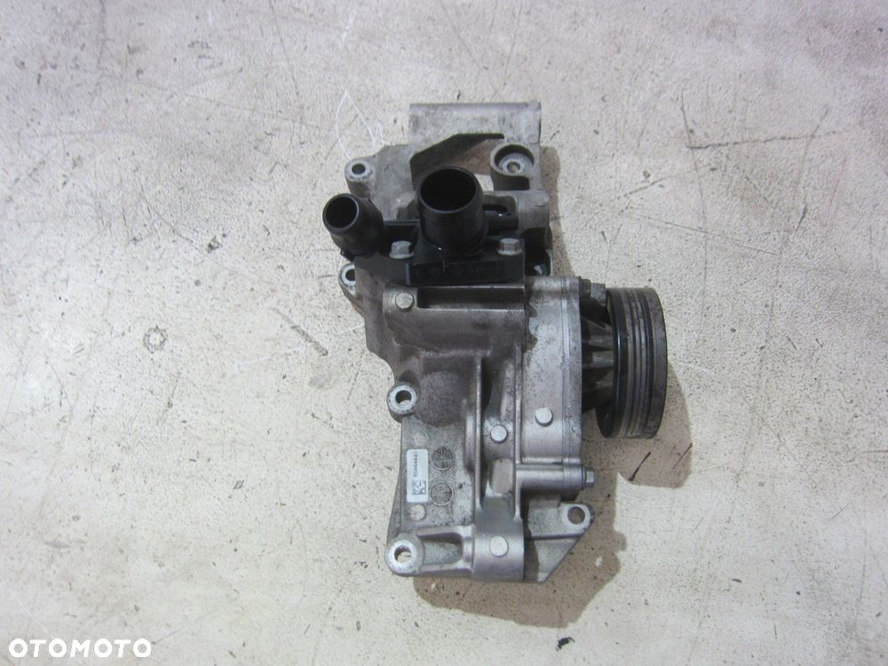 BMW X1 F48 B46 F45 F39 F54 POMPA WODY CIECZY 8623576 11518623576 8601366 - 4