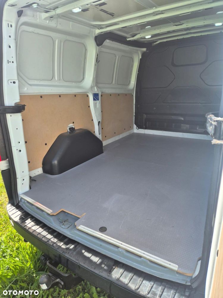 Ford Transit Custom - 19
