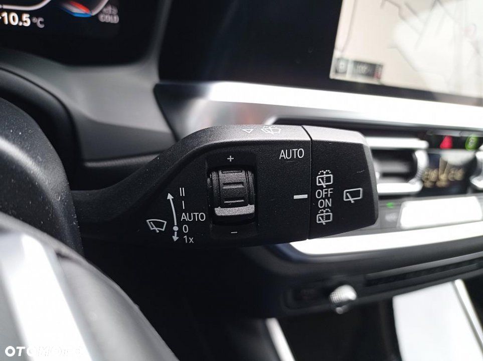 BMW Seria 3 - 21