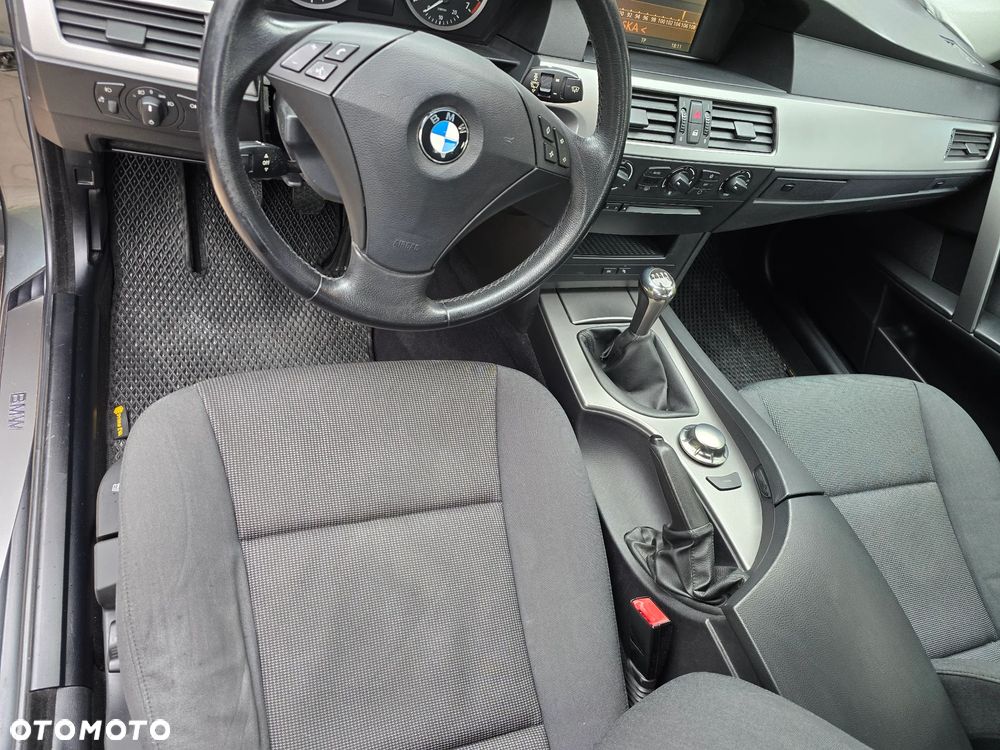 BMW Seria 5 - 23