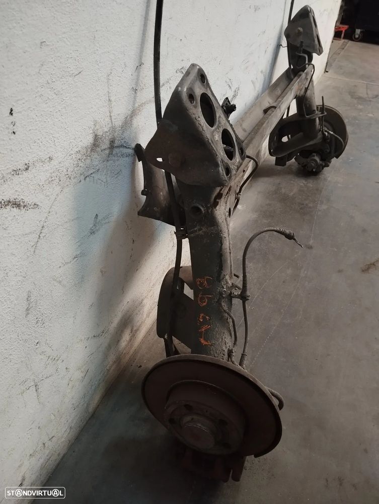 EIXO TRASEIRO VOLKSWAGEN GOLF IV / BORA / AUDI A3 8L / SEAT LEON 1M - 3