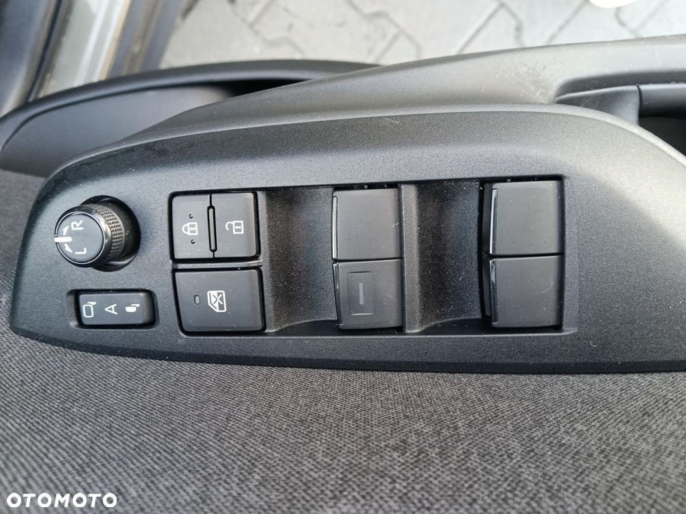 Toyota Yaris Cross Hybrid 1.5 Comfort - 15