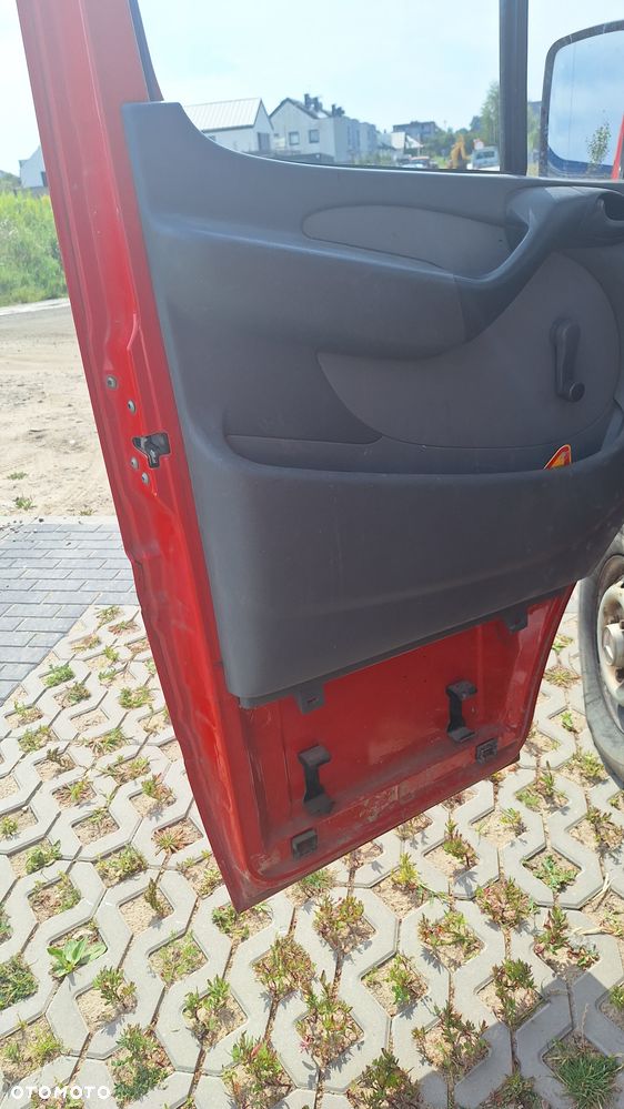 Mercedes-Benz Sprinter - 8