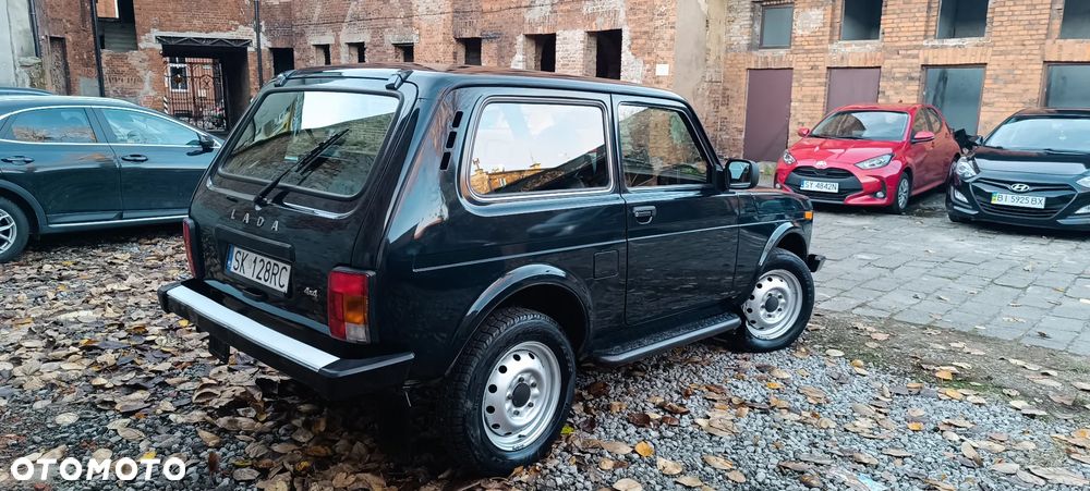 Lada Niva 1.7i - 2