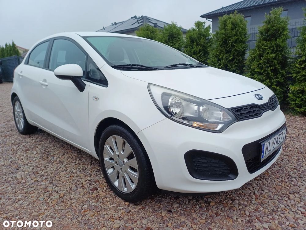 Kia Rio 1.2 Attract - 1