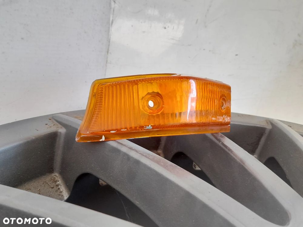 Klosz kierunkowskazu prawy przód Opel Kadett B Hella K22889 - 2