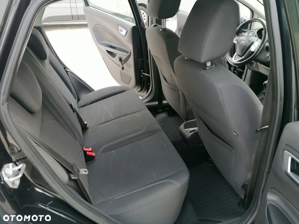 Ford Fiesta 1.25 Ambiente - 22