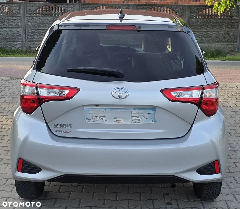 Toyota Yaris 1.5 20th Anniversary - 6