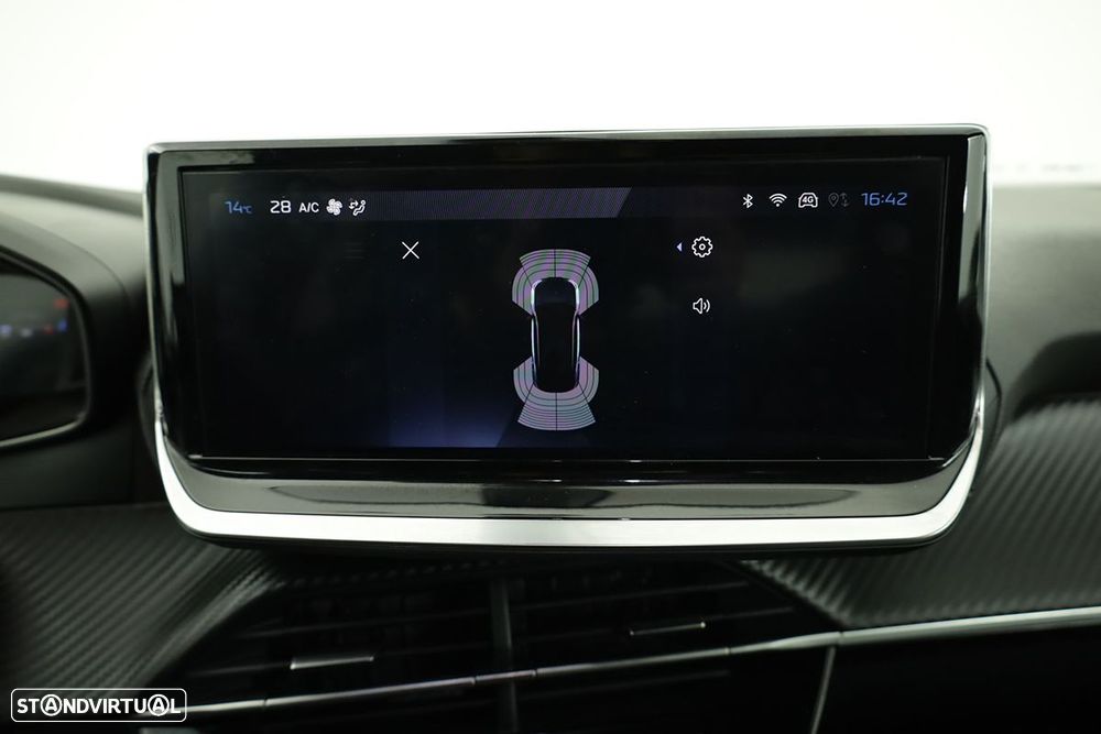 Peugeot 2008 1.2 PureTech Allure - 12