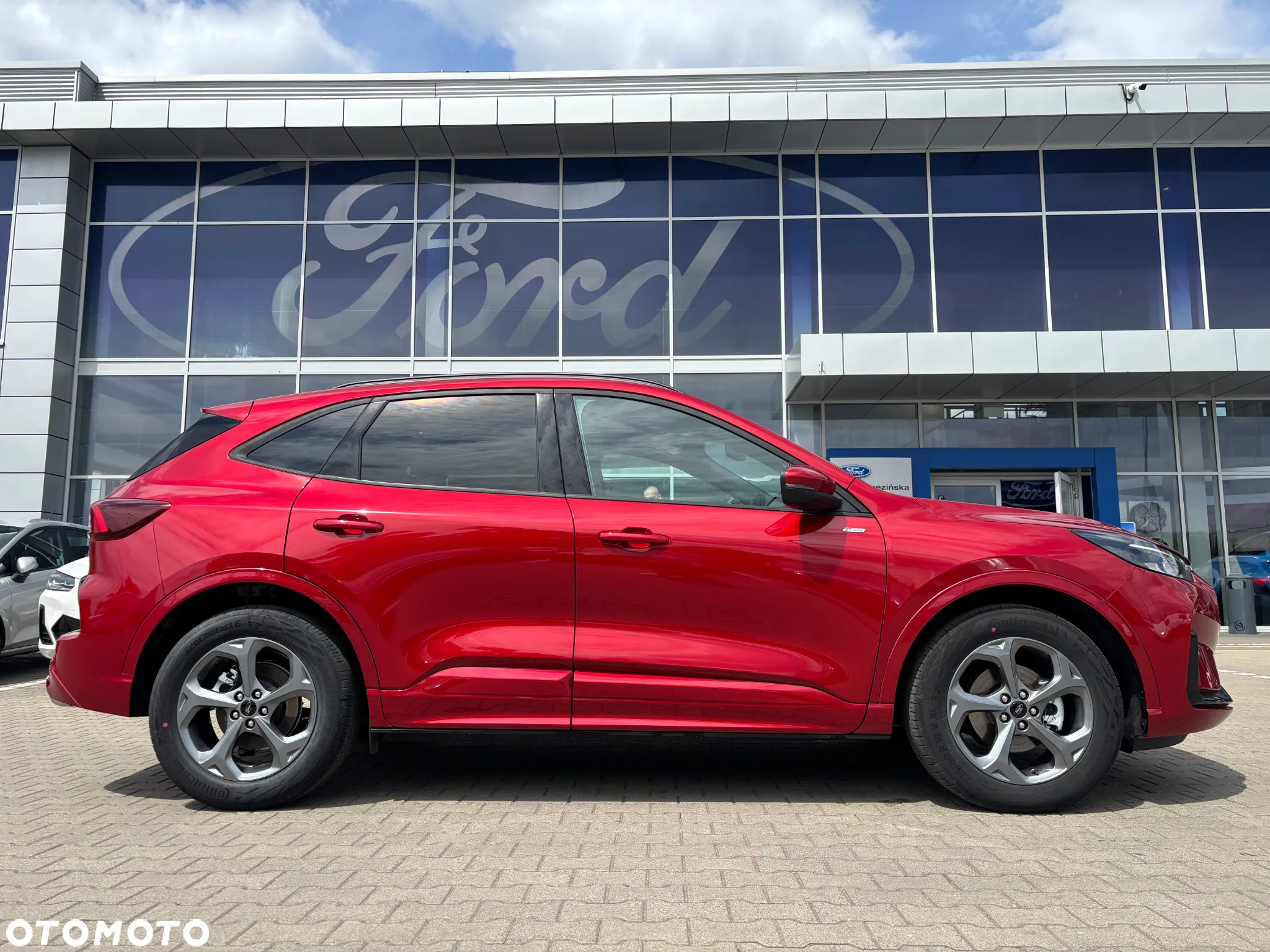 Ford Kuga 1.5 EcoBoost FWD ST-Line - 10