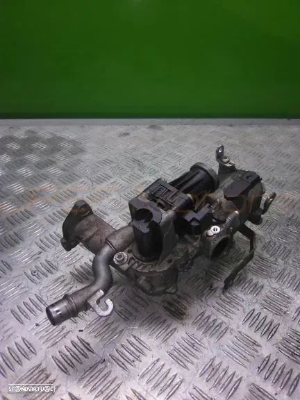 Reparação de Motor Volvo V40 1.6D D4162 - 14