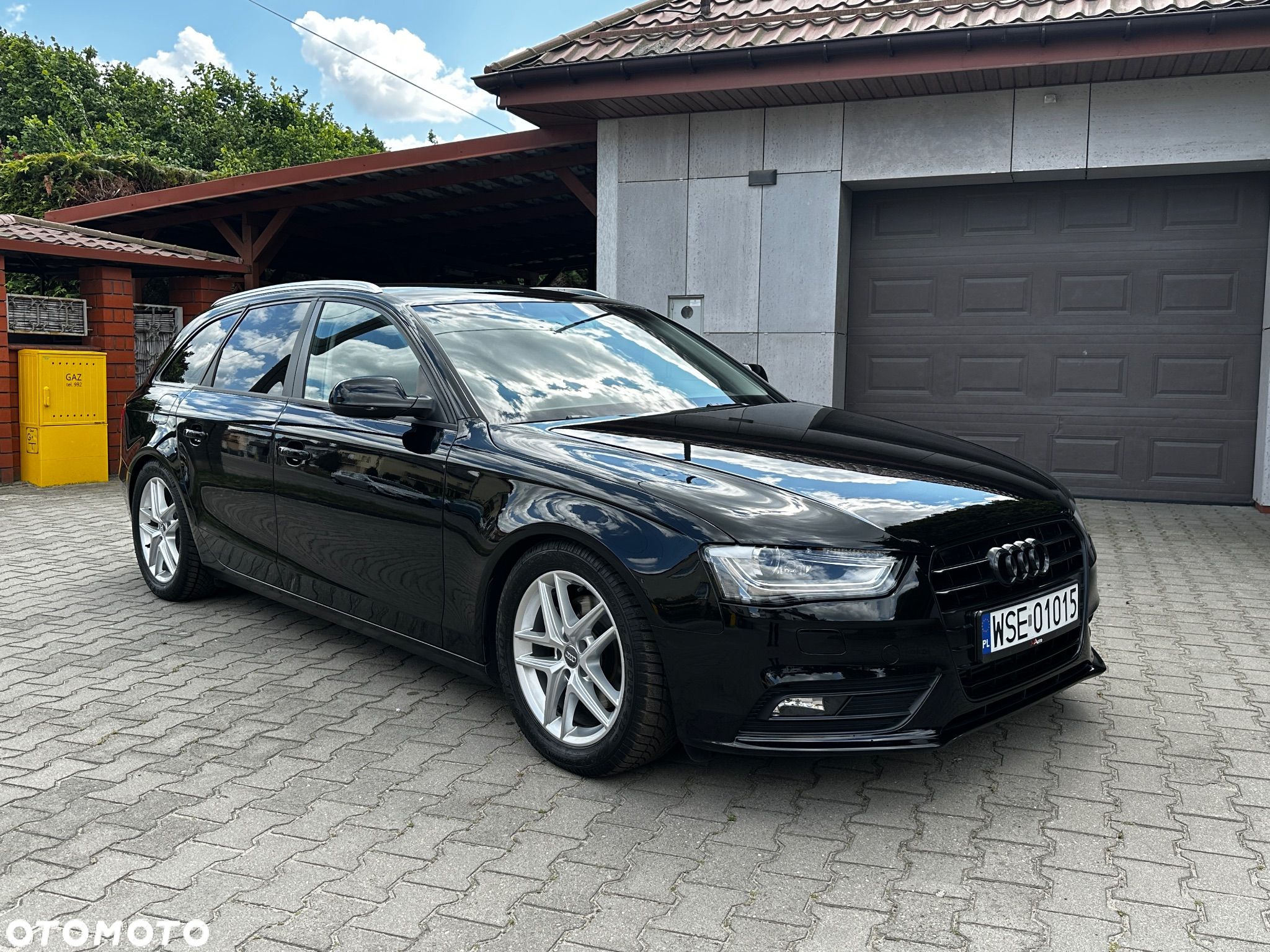Audi A4 Avant 2.0 TDI DPF Ambiente - 1