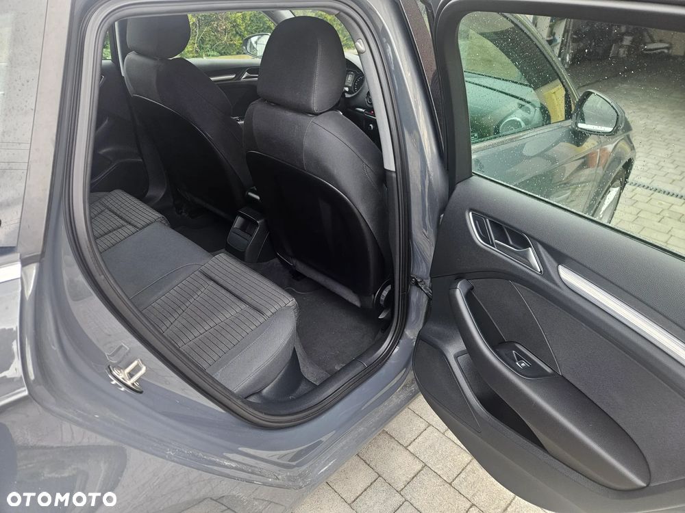 Audi A3 Sportback 30 TDI sport - 13