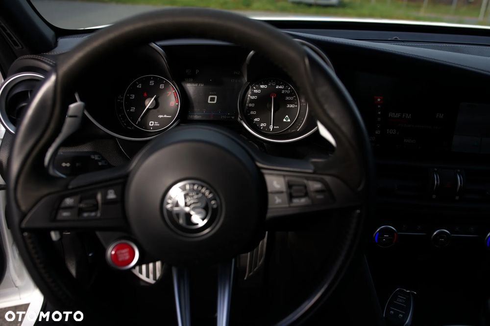 Alfa Romeo Giulia 2.9 Bi Turbo V6 Quadrifoglio - 7