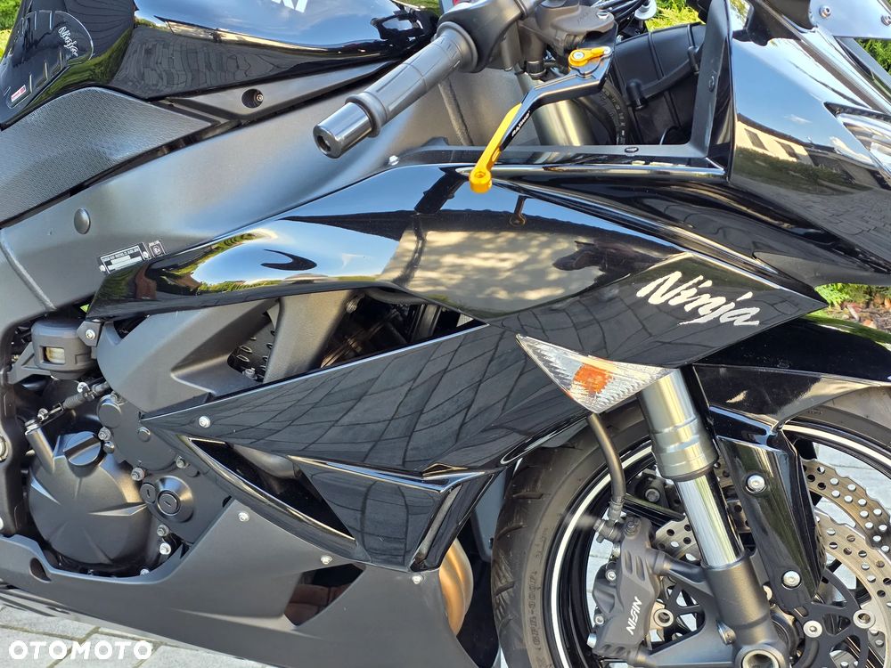 Kawasaki ZX - 11
