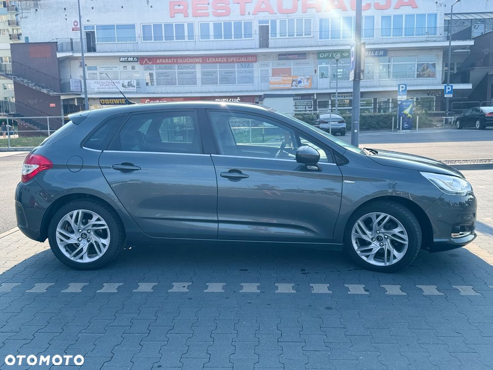 Citroën C4 e-HDi 115 Exclusive - 5