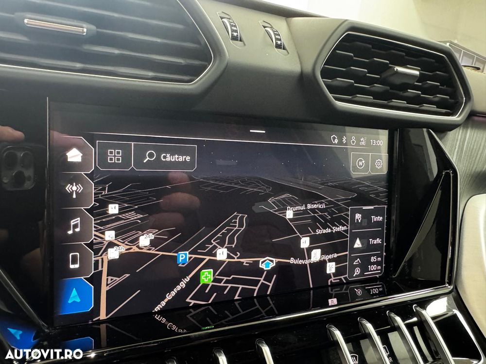 Lamborghini URUS Standard - 15