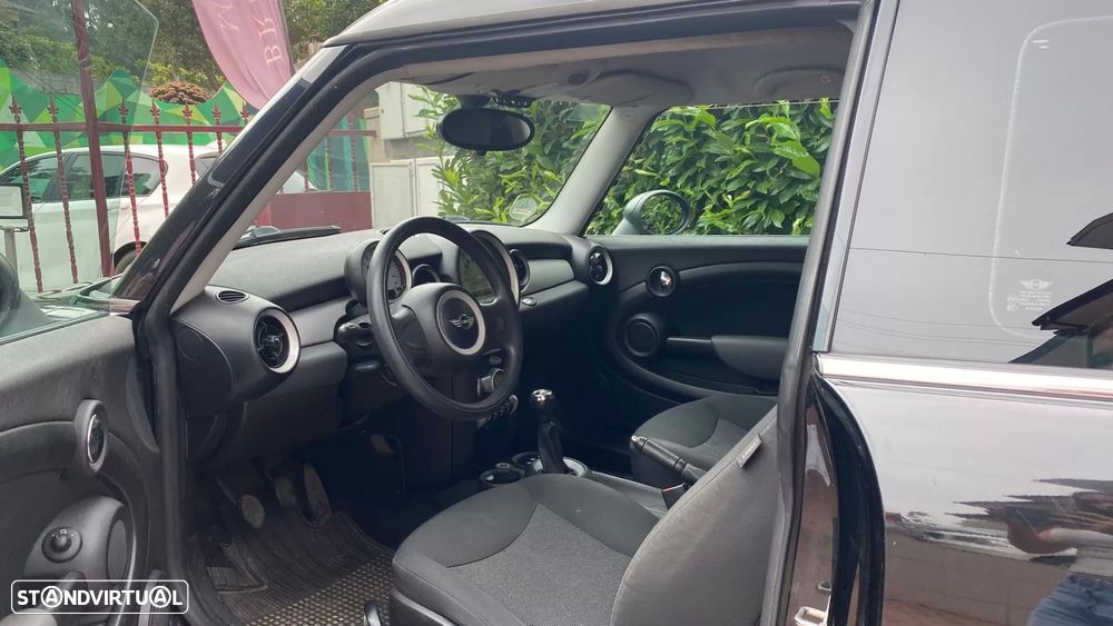 MINI Clubman — fotografia 7